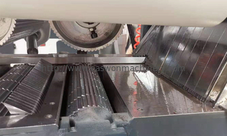 el rasgón múltiple automático de 550m m/de 360m m vio la máquina para el proceso del panel de madera sólida