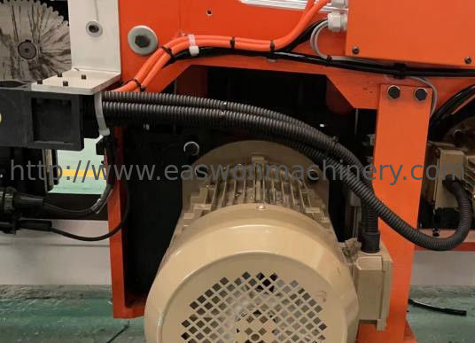 El haz del CNC del ordenador automático consideró el panel de las máquinas vieron que intercambiando el corte del haz vio