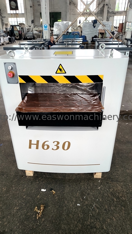Máquina de engrosamiento ajustable para la madera con velocidad de alimentación de 7 m/min y 12 m/min H630
